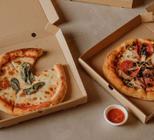 Carica l'immagine nel visualizzatore di Gallery, Scatola per pizza Kraft 26x26x3,5 cm