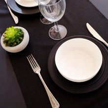 Carica l'immagine nel visualizzatore di Gallery, Tovaglia-Runner Newtex Nera Rotolo 0,40x48m