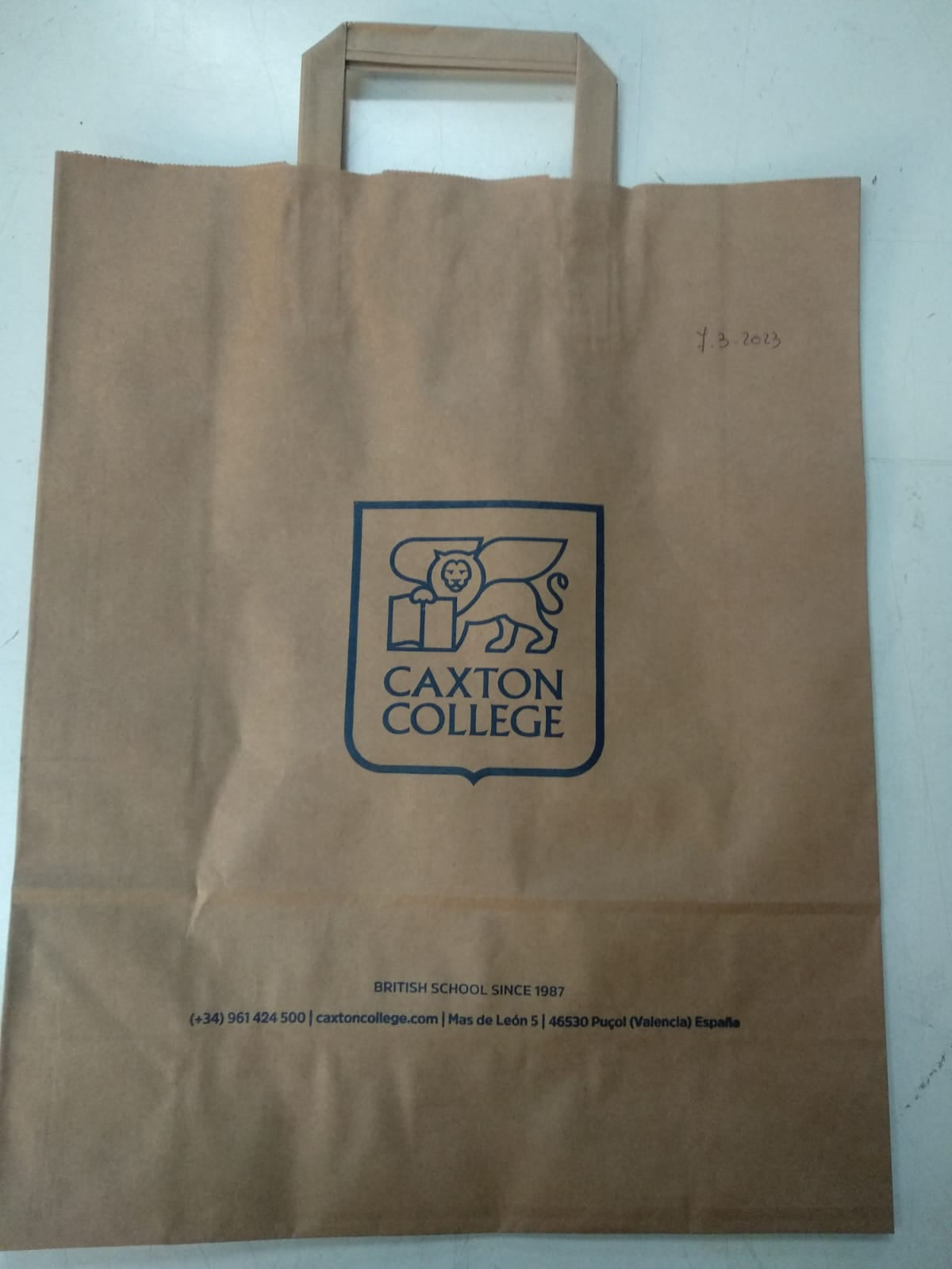 Bolsa Kraft Asa Plana S (28x20x29cm) (personalizada a 1 tinta- a 2 caras)- 1500 unidades
