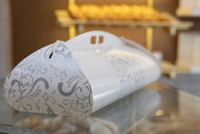 Cargar imagen en el visor de la galería, Caja Brazo/Tronco de Navidad 38x13x13cm