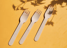 Load image into Gallery viewer, Wooden Fork 16 cm