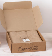 Carica l'immagine nel visualizzatore di Gallery, Scatola Kraft Autoassemblante 30x30x8cm (Microchannel)