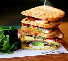 Load image into Gallery viewer, White/Kraft Greaseproof Paper Printed in 1 Ink 28x31cm - 3000 units