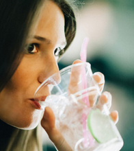 Carica l'immagine nel visualizzatore di Gallery, Bicchieri Trasparenti Compostabili 500ml (17oz)