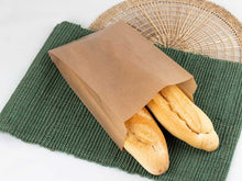 Cargar imagen en el visor de la galería, Bolsa Bolleria Papel Kraft Verjurado 22+7x36cm

